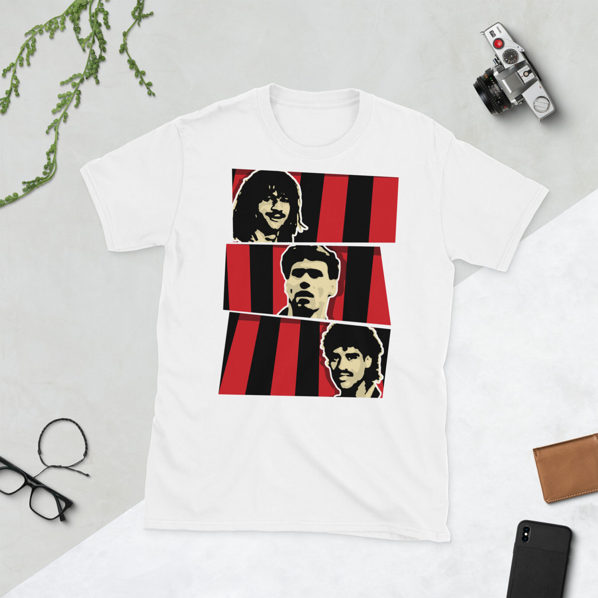 White AC Milan T-Shirt of the Dutch Masters Ruud Gullit, Marco van Basten and Frank Rijkaard