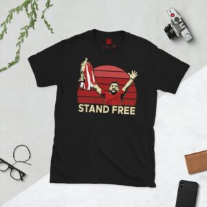 Aberdeen FC Scottish Cup Winners T-Shirt in Black – Graeme Shinnie Lifting Trophy with "STAND FREE" Text