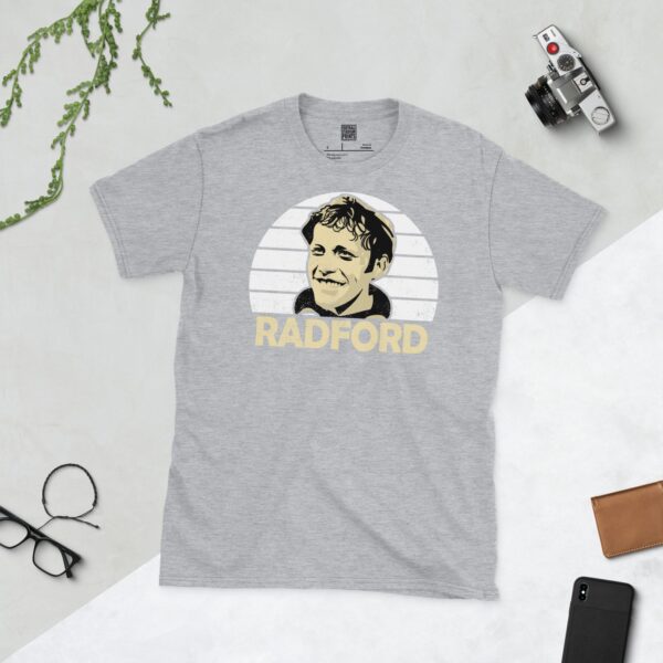 Ronnie Radford, Hereford United Legend Short-Sleeve Unisex T-Shirt - Image 4